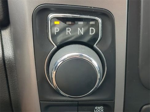 Used 2024 RAM 1500 Classic SLT image 27