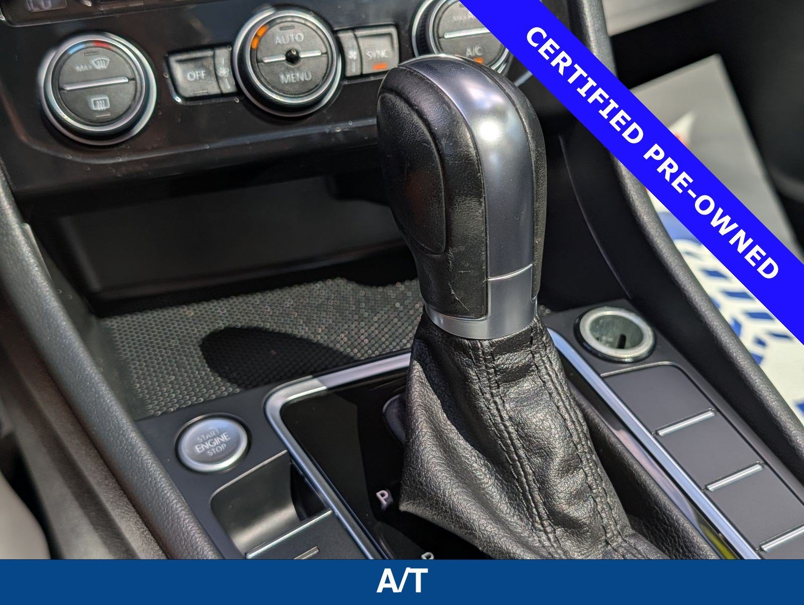 Used 2019 Volkswagen Jetta SE FWD image 31