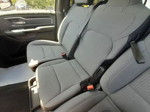 Used 2022 RAM 1500 Big Horn AWD/4WD image 27