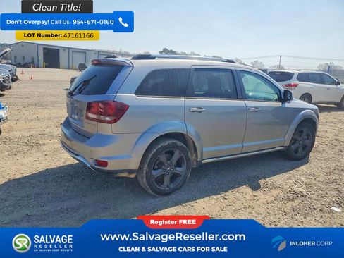 Used 2020 Dodge Journey Crossroad image 4