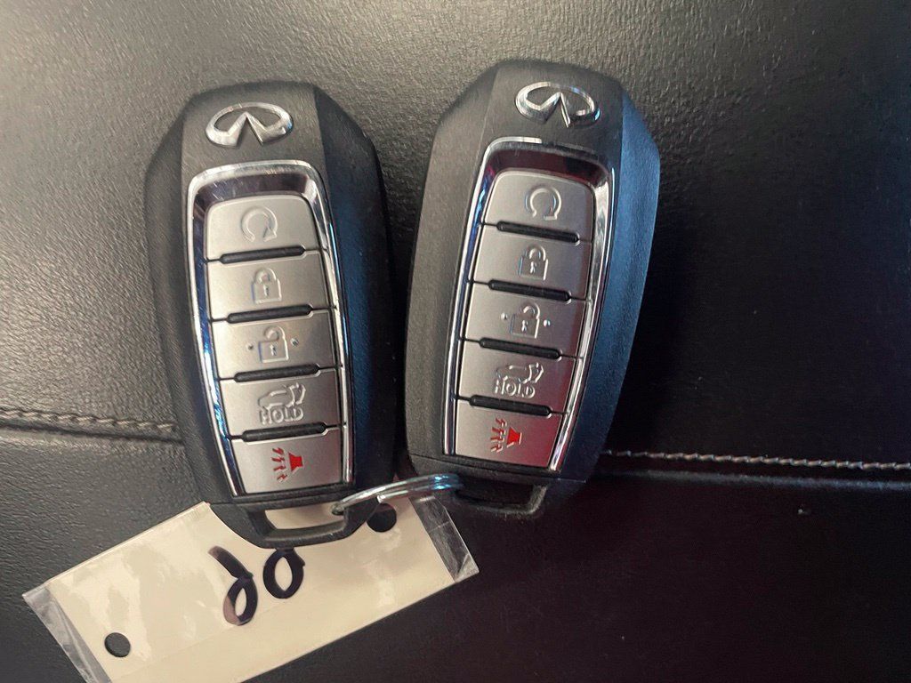 Used 2023 INFINITI QX55 Luxe w/ Cargo Package AWD/4WD image 19