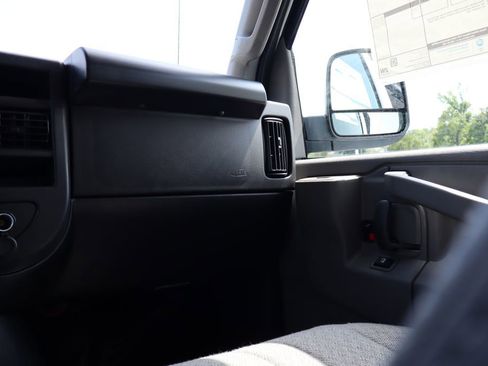 New 2025 Chevrolet Express 2500 w/ Driver Convenience Package image 32