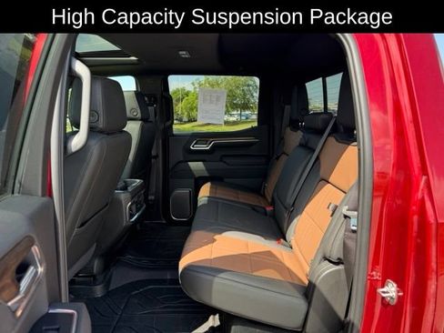 Certified 2026 Chevrolet Silverado 1500 High Country AWD/4WD image 9