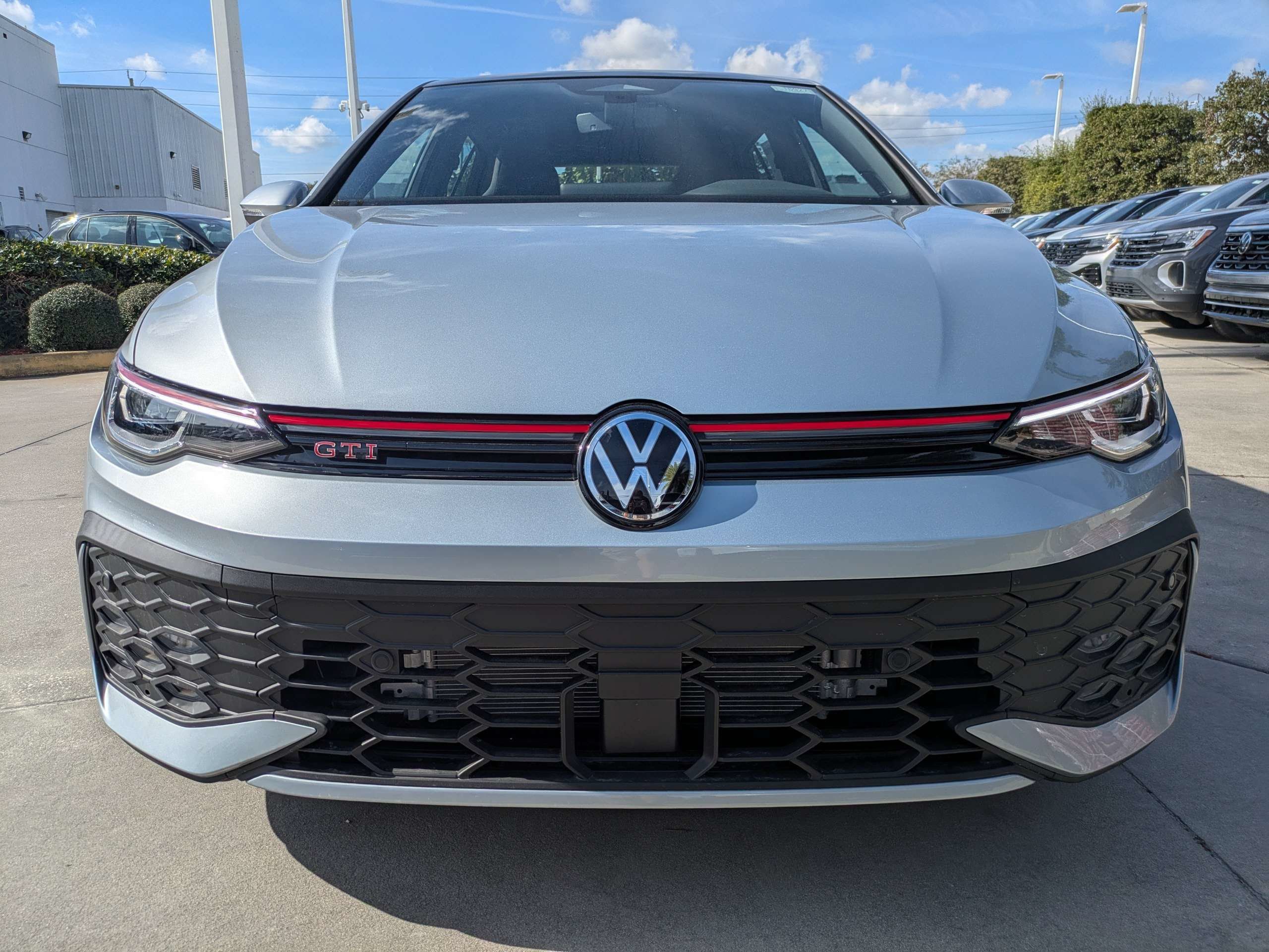 New 2026 Volkswagen GTI SE FWD image 9