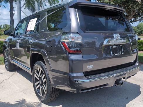 Used 2023 Toyota 4Runner Limited AWD/4WD image 8