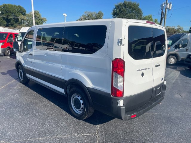 Used 2020 Ford Transit 150 XL RWD image 4