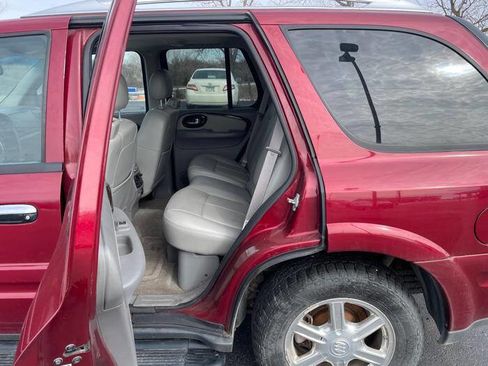 Used 2007 Buick Rainier CXL image 24