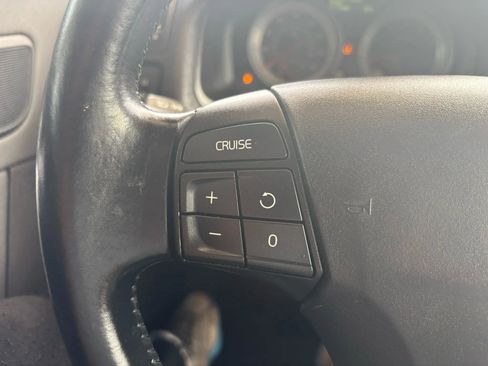 Used 2013 Volvo C70 T5 image 13