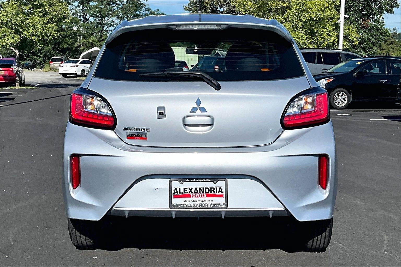 Used 2024 Mitsubishi Mirage ES FWD image 4