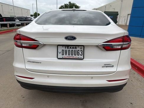 Used 2019 Ford Fusion SEL image 6