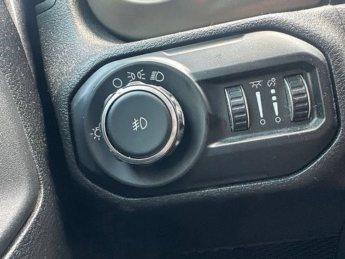 Used 2020 Jeep Wrangler Unlimited Sport AWD/4WD image 14