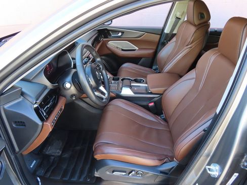 Used 2024 Acura MDX SH-AWD w/ Advance Package image 32