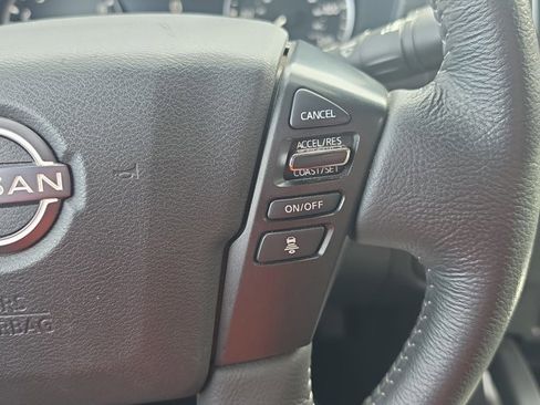 Certified 2024 Nissan Frontier SL w/ Technology Package AWD/4WD image 14