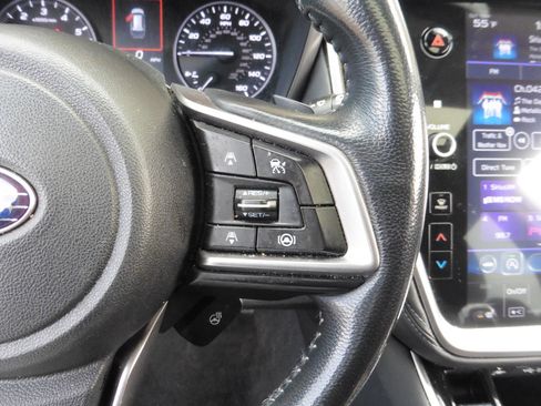 Used 2021 Subaru Outback Limited image 9