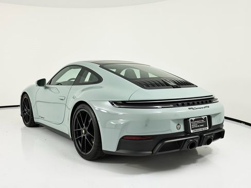 Certified 2025 Porsche 911 Carrera 4 GTS image 3