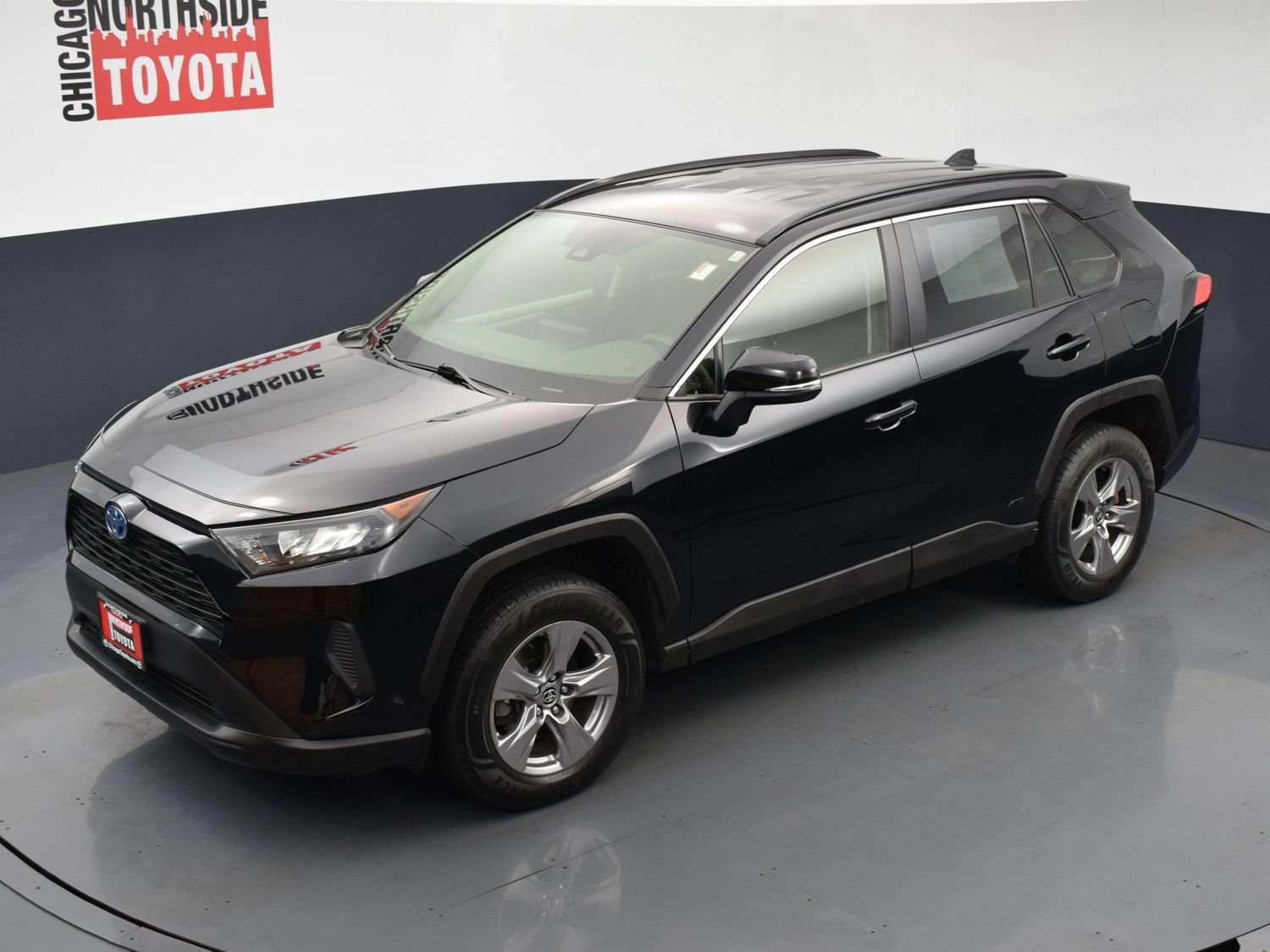 Used 2022 Toyota RAV4 LE AWD/4WD image 24