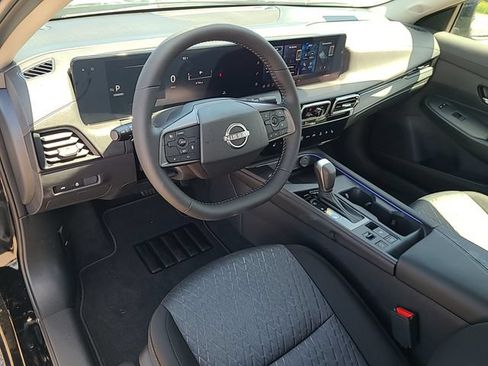 New 2026 Nissan Sentra SV w/ SV Convenience Package FWD image 12