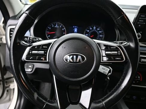 Used 2021 Kia Seltos S AWD/4WD image 14