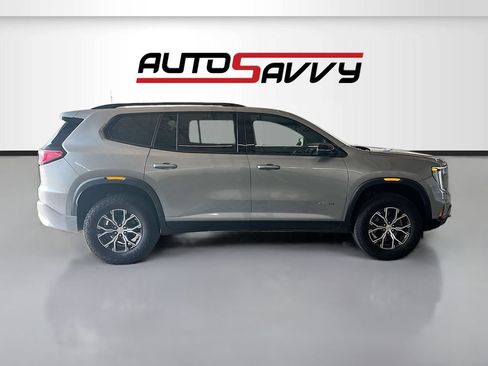 Used 2024 GMC Acadia AT4 AWD/4WD image 8