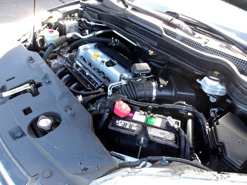 Used 2011 Honda CR-V LX image 19