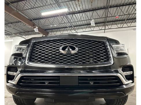 Used 2019 INFINITI QX80 Luxe w/ Proassist Package RWD image 3