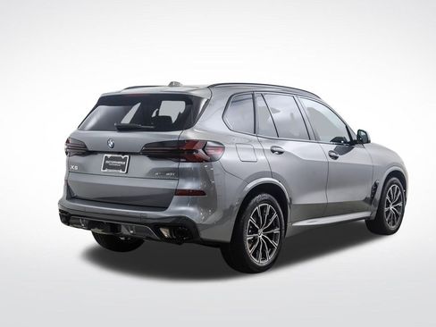 Used 2026 BMW X5 xDrive40i w/ M Sport Package AWD/4WD image 5
