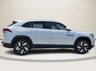 New 2026 Volkswagen Atlas Cross Sport SE AWD/4WD video 2