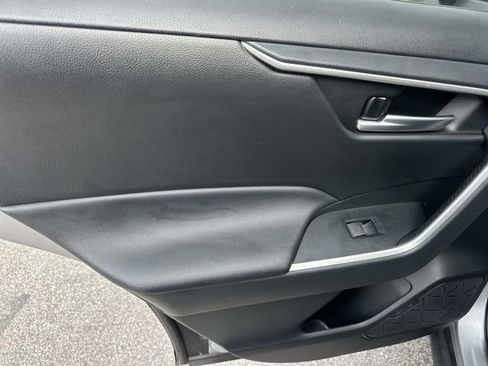Used 2024 Toyota RAV4 XLE image 18