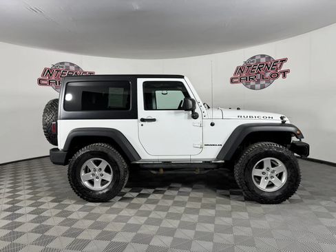 Used 2011 Jeep Wrangler Rubicon w/ Dual Top Group AWD/4WD image 8
