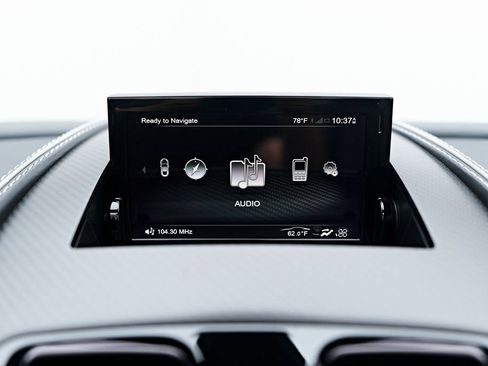 Used 2016 Aston Martin DB9 GT RWD image 92