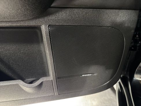 Used 2015 GMC Acadia Denali AWD/4WD image 17