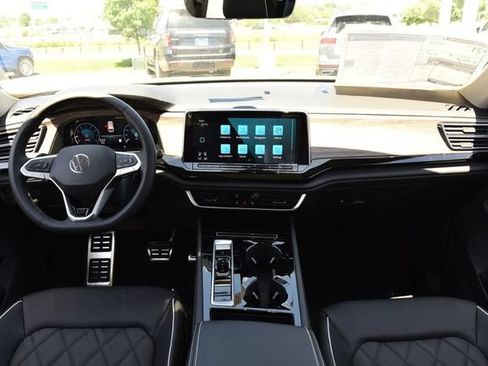 New 2026 Volkswagen Atlas SEL Premium R-Line AWD/4WD image 7