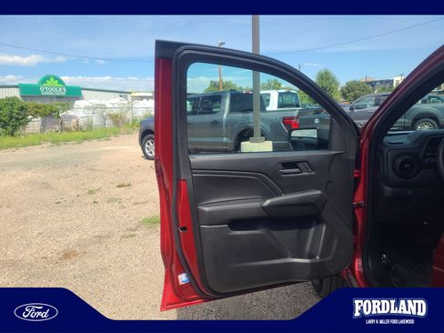 Used 2026 Chevrolet Colorado W/T w/ Advanced Trailering Package AWD/4WD image 13