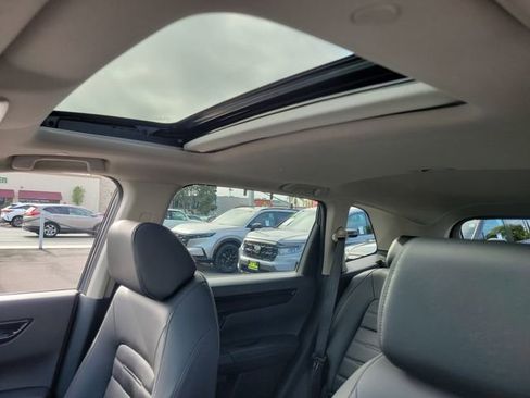Certified 2024 Honda CR-V EX-L image 34