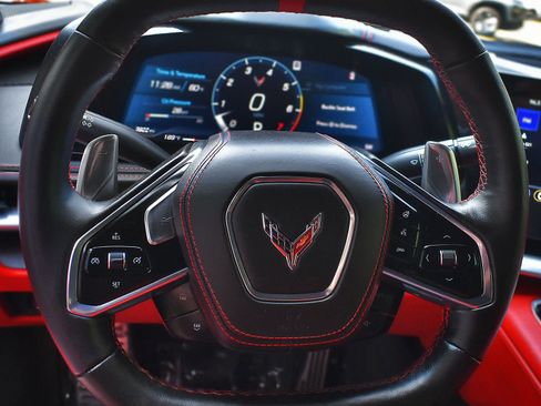 Used 2021 Chevrolet Corvette Stingray Premium Cpe w/ Z51 Performance Package RWD image 24