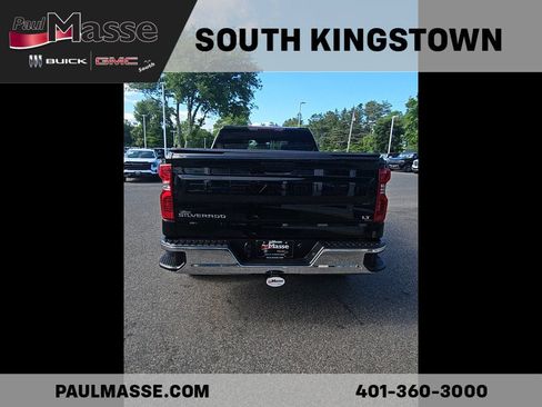 Used 2023 Chevrolet Silverado 1500 LT AWD/4WD image 7