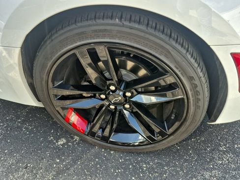 Used 2023 Chevrolet Camaro LT w/ Redline Edition RWD image 9
