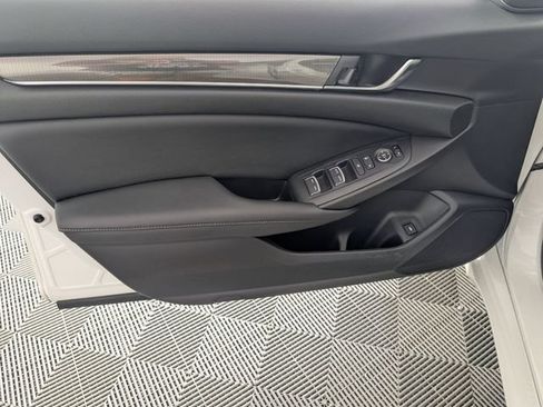 Used 2020 Honda Accord Sport image 10