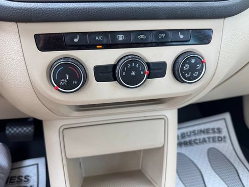 Used 2014 Volkswagen Tiguan SE FWD image 22