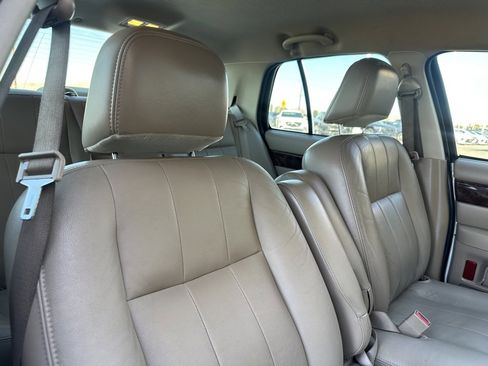 Used 2004 Mercury Grand Marquis LS image 23