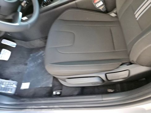 Used 2026 Hyundai Elantra Sport image 4