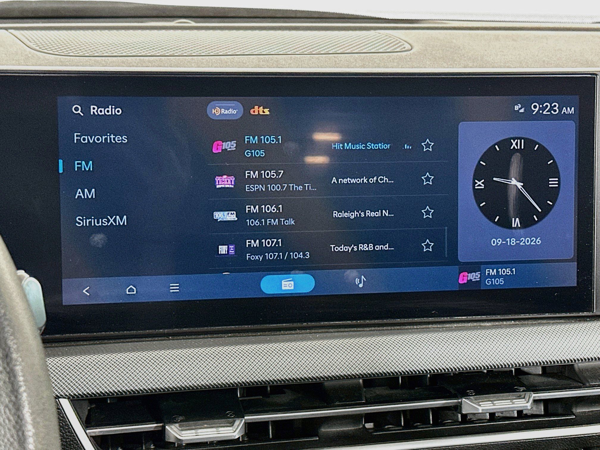 Used 2025 Hyundai Sonata SEL FWD image 21