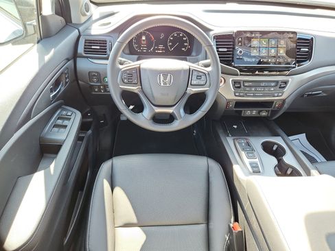 New 2025 Honda Ridgeline RTL image 7