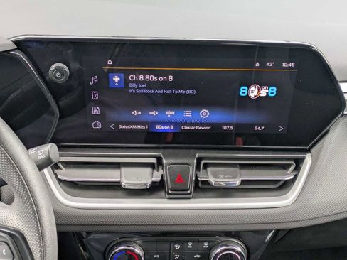 Used 2025 Chevrolet TrailBlazer LT image 27