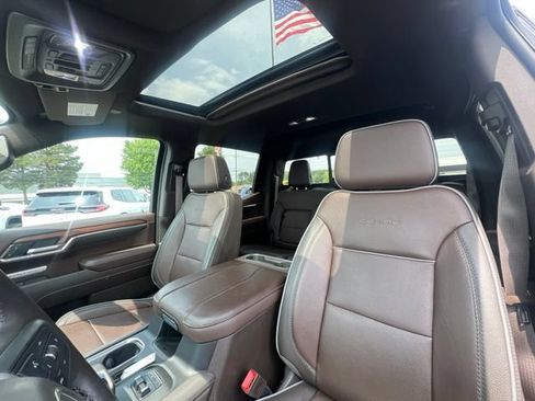 Used 2023 GMC Sierra 1500 Denali w/ Technology Package AWD/4WD image 28