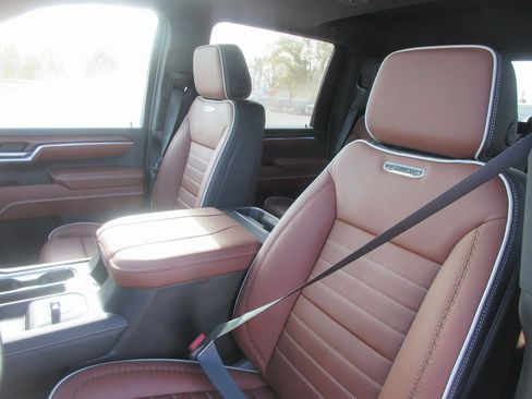 New 2026 GMC Sierra 2500 Denali Ultimate image 14