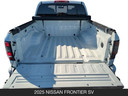 Certified 2025 Nissan Frontier SV RWD image 24