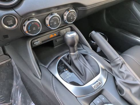 New 2026 MAZDA MX-5 Miata RF Grand Touring w/ Appearance Package RWD image 20