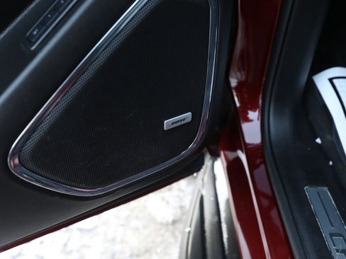 Used 2019 Chevrolet Tahoe LT image 19