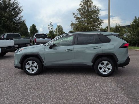 Certified 2020 Toyota RAV4 XLE w/ XLE Grade Weather Package AWD/4WD image 3